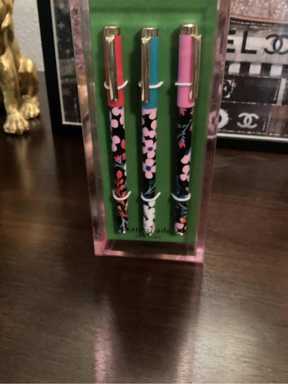kate spade Green and Pink Acrylic Pen Tray Set